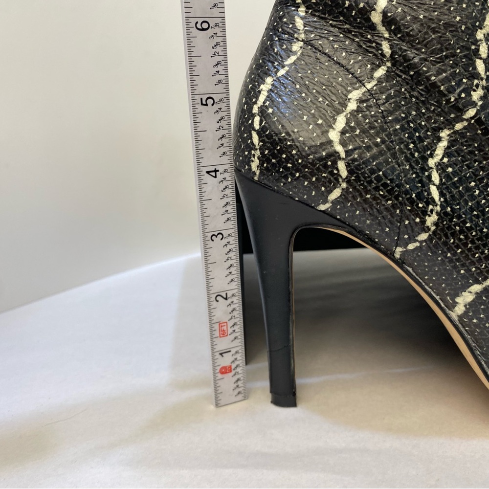 Gianni Bini Snakeskin Leather Peep Toe Ankle Bootie Stiletto Heel 7 - Picture 5 of 15